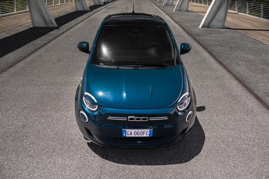  Fiat 500 la Prima (332) 2020 года  (фото 11 из 41)